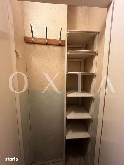 Apartament cu 3 camere semidecomandat, mobilat în Complex Studențesc