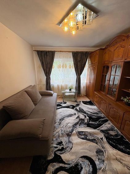 Apartament cu 2 camere decomandat în Rogerius