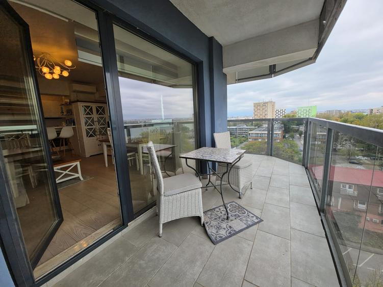 Apartament cu 2 camere decomandat în Central