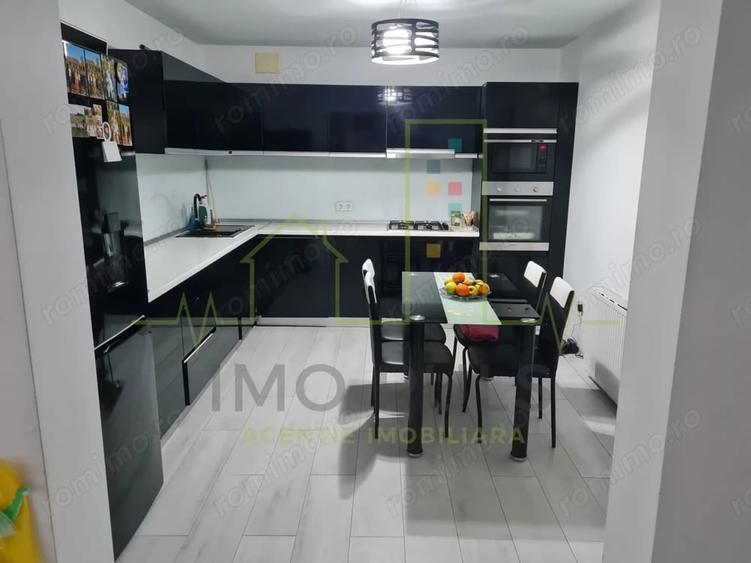 Casă cu Teren 532 Mp în Giarmata
