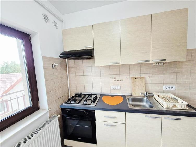 Apartament cu 2 camere semidecomandat în Moara de Vânt