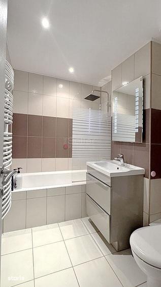 Apartament cu 3 camere în Astra