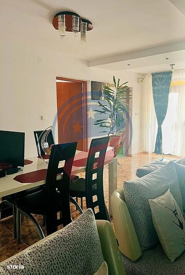 Apartament cu 3 camere în Craiovița Nouă