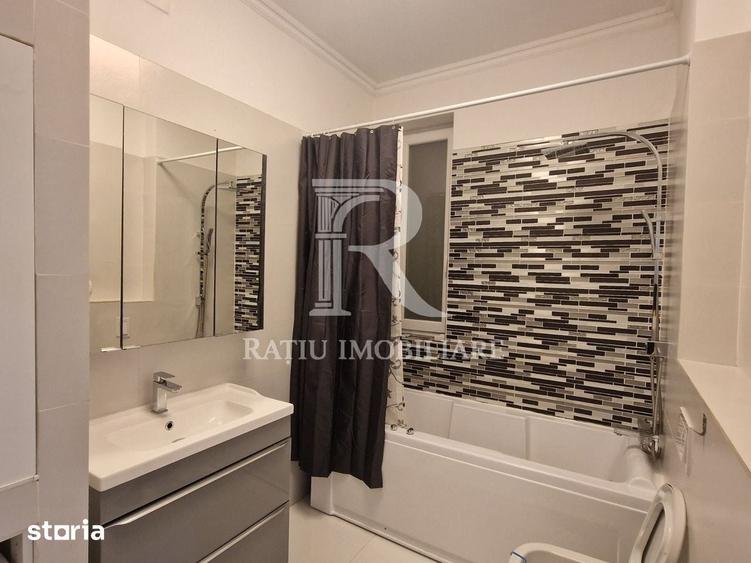 Apartament cu 3 camere în Orașul Nou