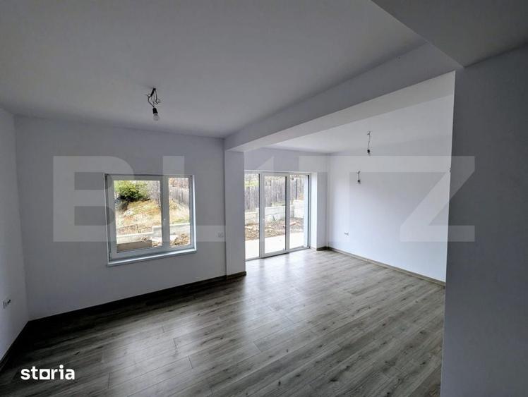 Casă cu 4 camere cu Teren 250 Mp în Bârnova