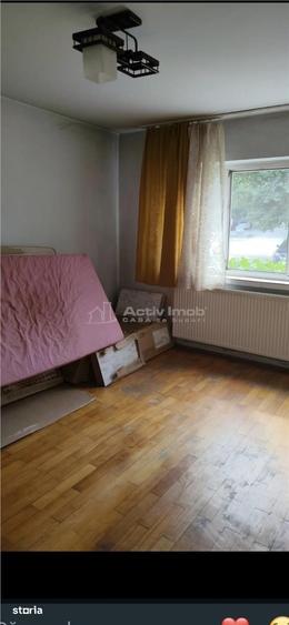 Apartament cu 2 camere decomandat în Valea Rosie
