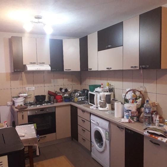 Casă cu 6 camere cu Teren 600 Mp în Copăcelu
