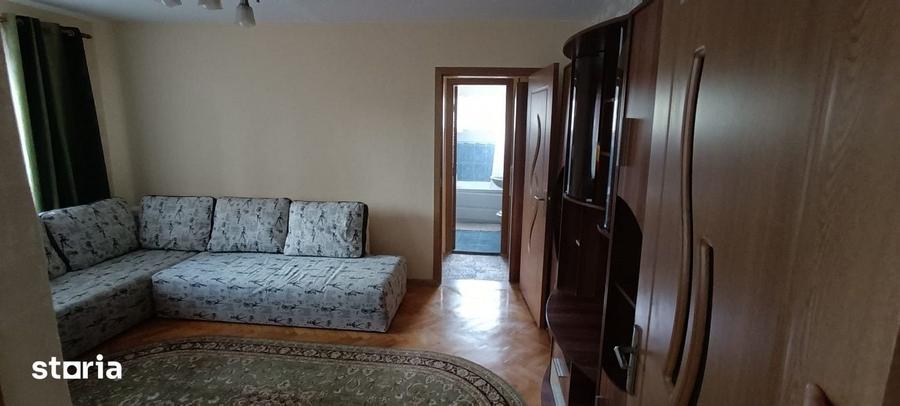 Apartament cu 2 camere decomandat în Mircea cel Bătrân