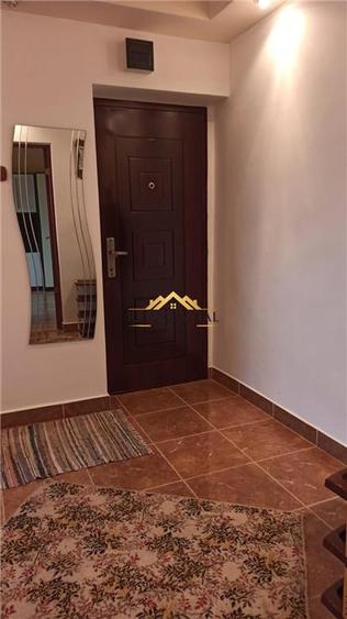 Apartament cu 2 camere decomandat, mobilat în Central
