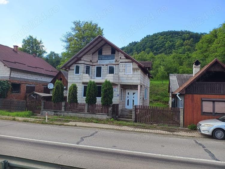 Teren de 150 mp, în Nepos