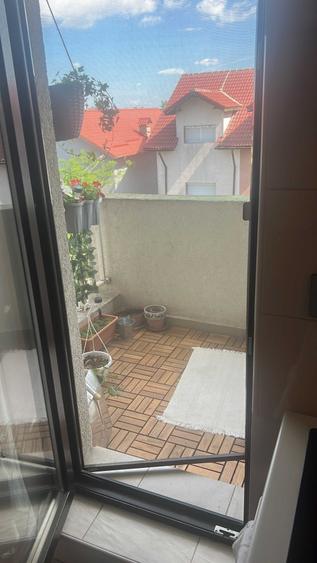 Apartament cu 3 camere decomandat în Alexandriei