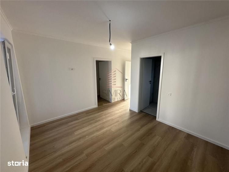 Casă cu 4 camere în Sântandrei