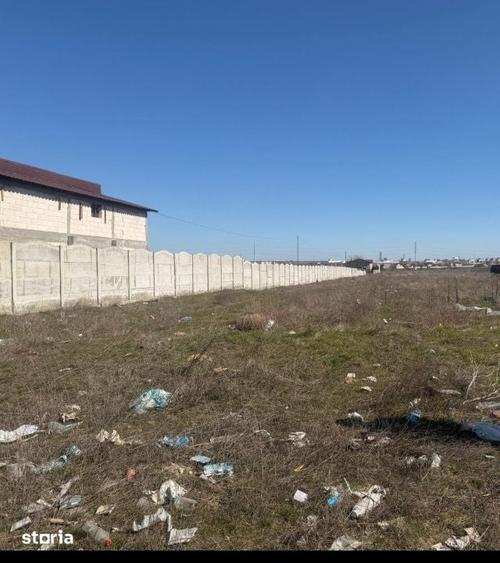 Teren de 4523 mp, în Cernele