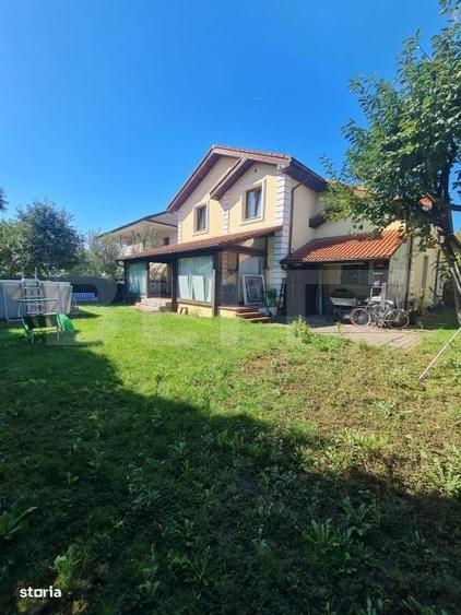 Casă cu 4 camere cu Teren 520 Mp în Central