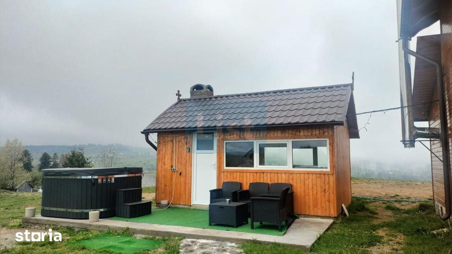 Casă cu 4 camere cu Teren 1000 Mp în Mărișel