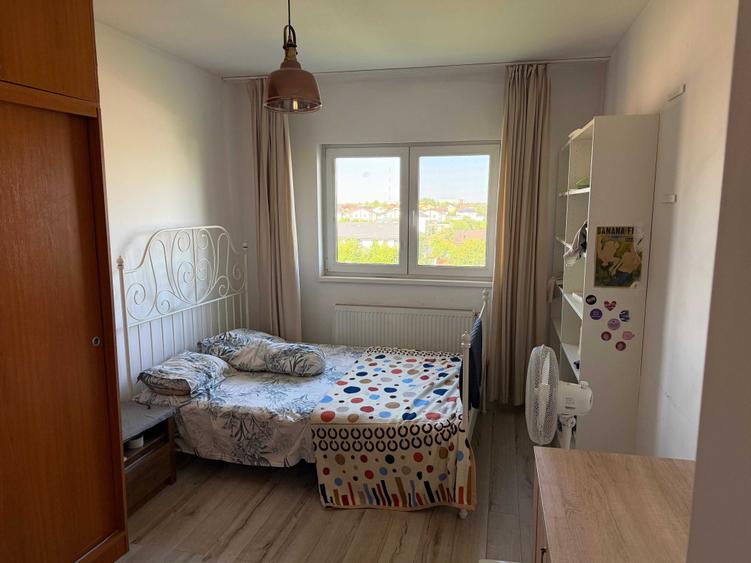 Apartament cu 3 camere semidecomandat în Prelungirea Ghencea