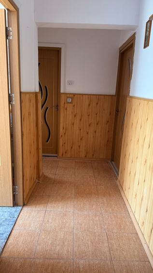 Apartament cu 2 camere decomandat în Triaj