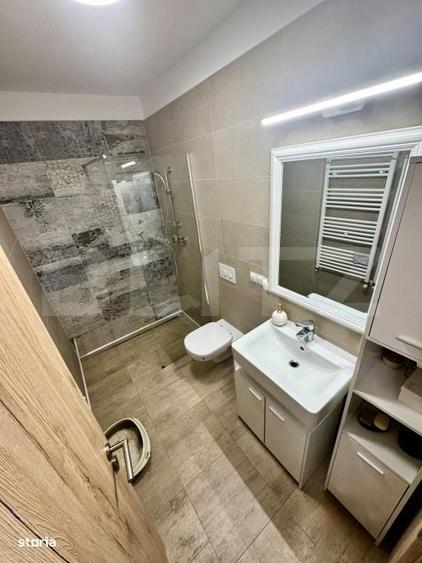 Apartament cu 2 camere decomandat în Tractorul
