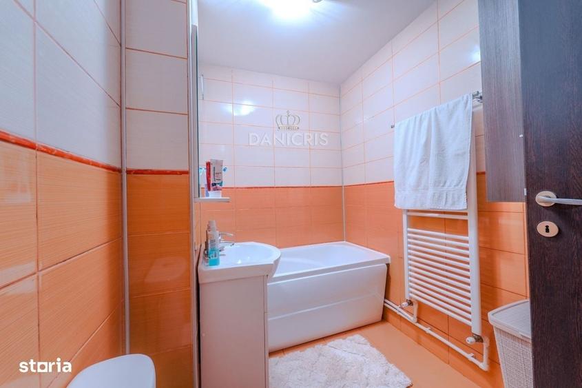 Apartament cu 3 camere decomandat în Km 5 — fotografia 1
