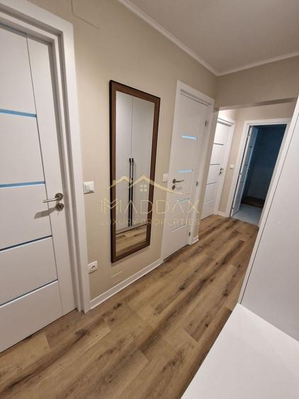 Apartament cu 2 camere decomandat, mobilat în Decebal