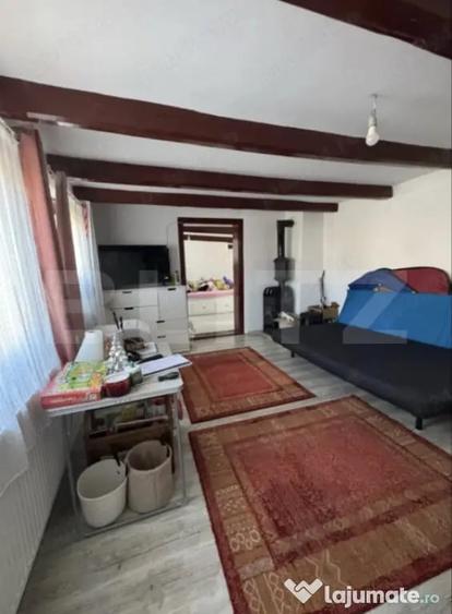 Casă cu 2 camere cu Teren 480 Mp în Central