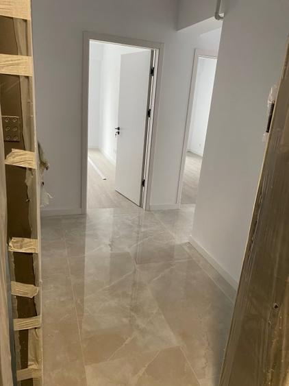 Apartament 3 camere ,60mp ,zona Tineretului ,Floresti - 2