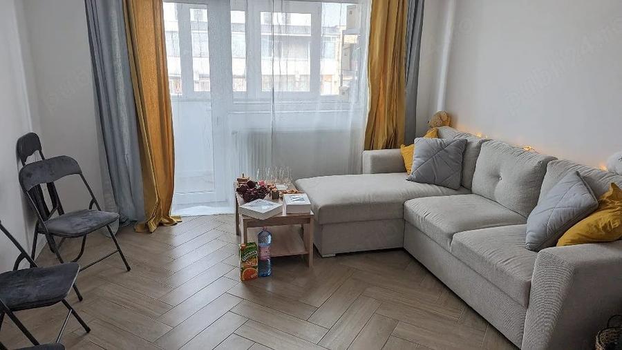 Apartament cu 2 camere decomandat în Central