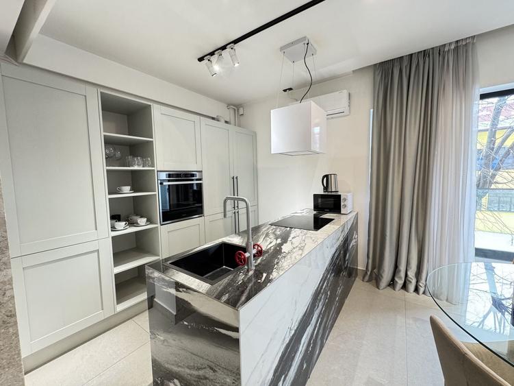 Apartament cu 3 camere decomandat, mobilat în Domenii