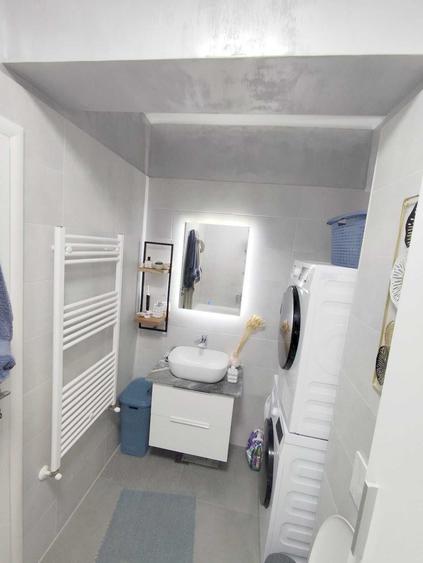 Apartament cu 2 camere decomandat în Sânpetru