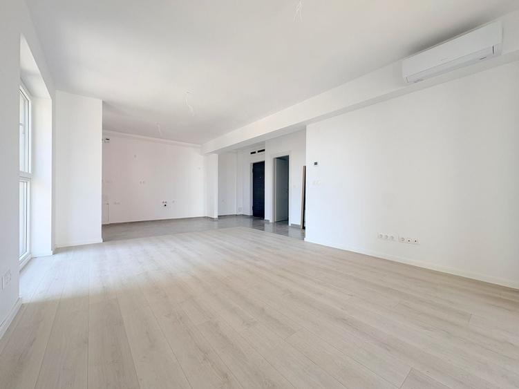 Apartament cu 2 camere decomandat în Lipovei