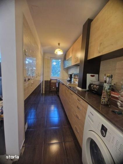 Apartament cu 3 camere în Militari
