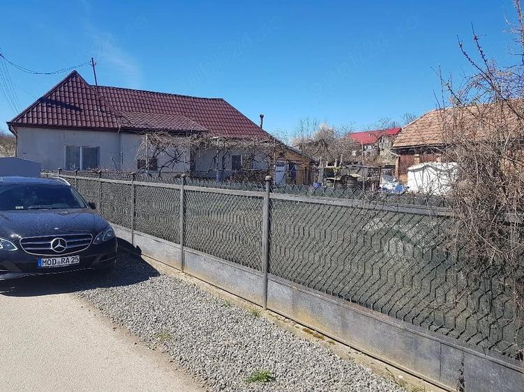 Casă cu Teren 800 Mp în Șura Mare