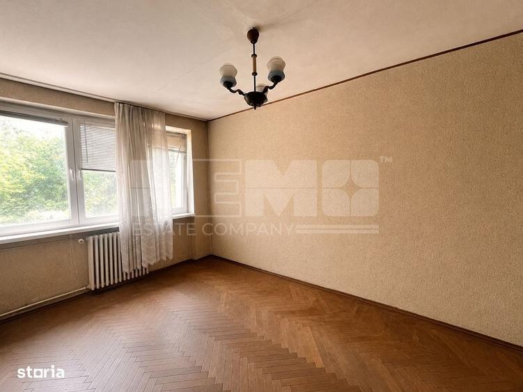 Apartament cu 2 camere decomandat în Central