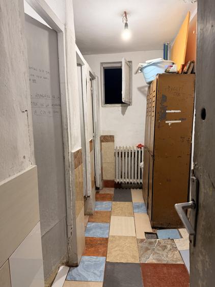 Garsonieră nedecomandată, mobilată în Take Ionescu