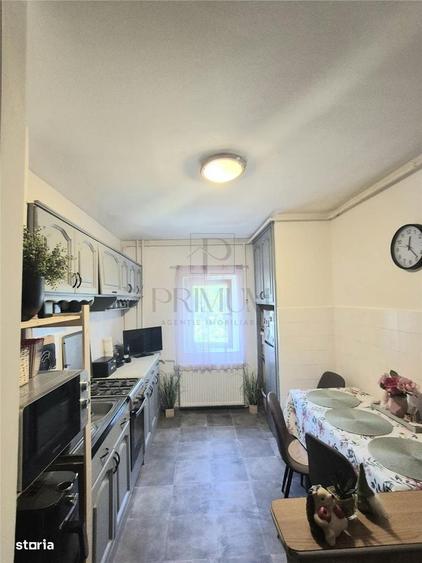 Apartament cu 2 camere semidecomandat în Dâmbovița
