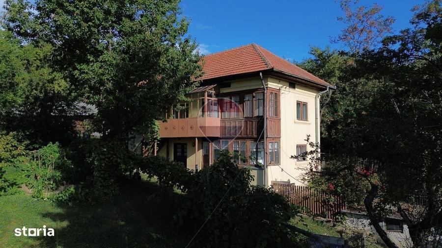 Casa in mijlocul naturii in orasul Campulung - 19