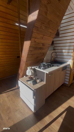 Casă cu 2 camere cu Teren 400 Mp în Dâmbovicioara