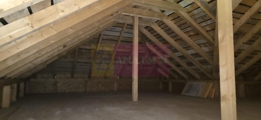 Casă individuală cu 4 camere cu Canalizare în Brebu