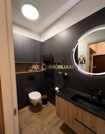 Apartament cu 2 camere semidecomandat, mobilat în Jiului