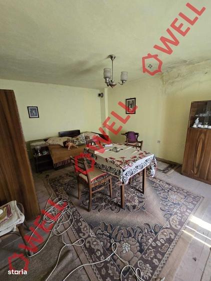 Casă cu 2 camere cu Teren 1685 Mp în Măieruș