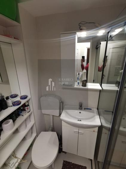 Apartament cu 2 camere semidecomandat, mobilat în Sălaj