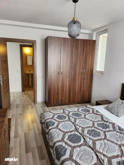 Apartament cu 3 camere decomandat în Dobroești