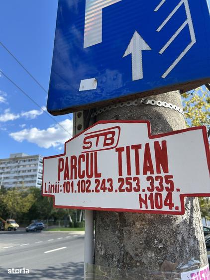 Garsonieră decomandată în Titan