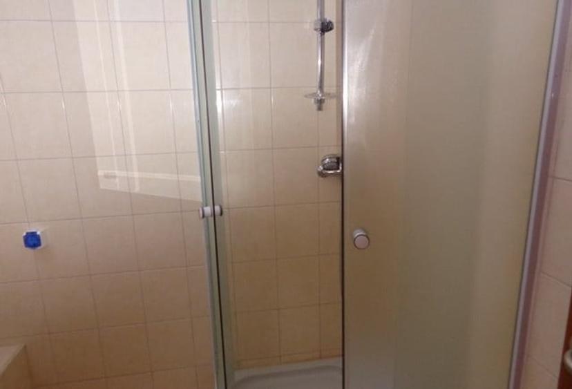 Apartament cu 3 camere decomandat în Unirii