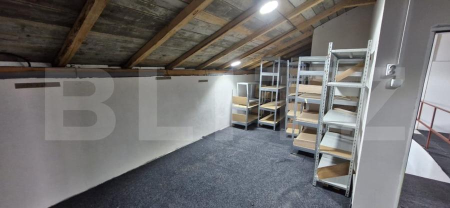 Casă individuală cu 8 camere cu Canalizare în Găești