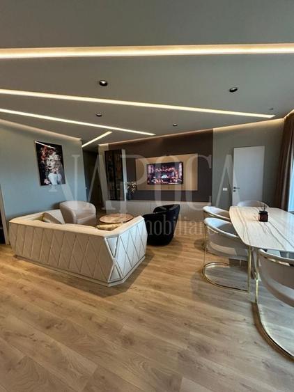 Penthouse cu 5 camere semidecomandat, mobilat în Florești
