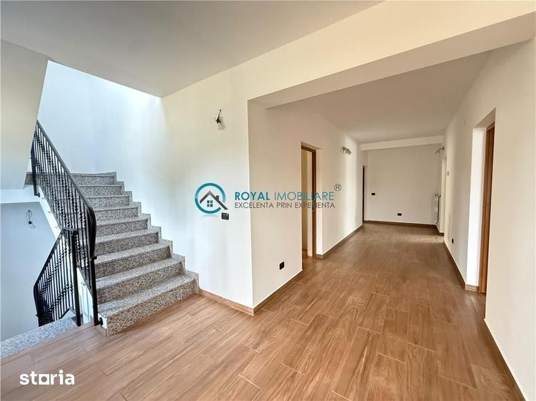 Casă cu 5 camere cu Teren 3700 Mp în Boldești