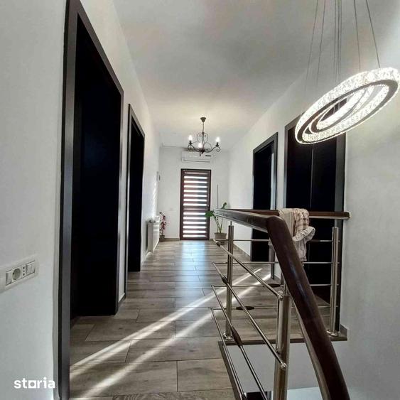 Casă cu 4 camere cu Teren 264 Mp în Central