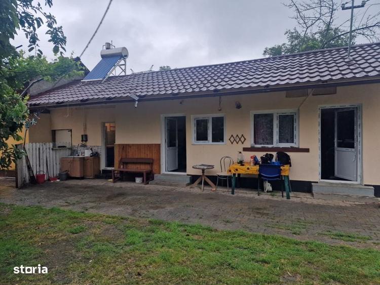 Casă cu 3 camere în Ciești