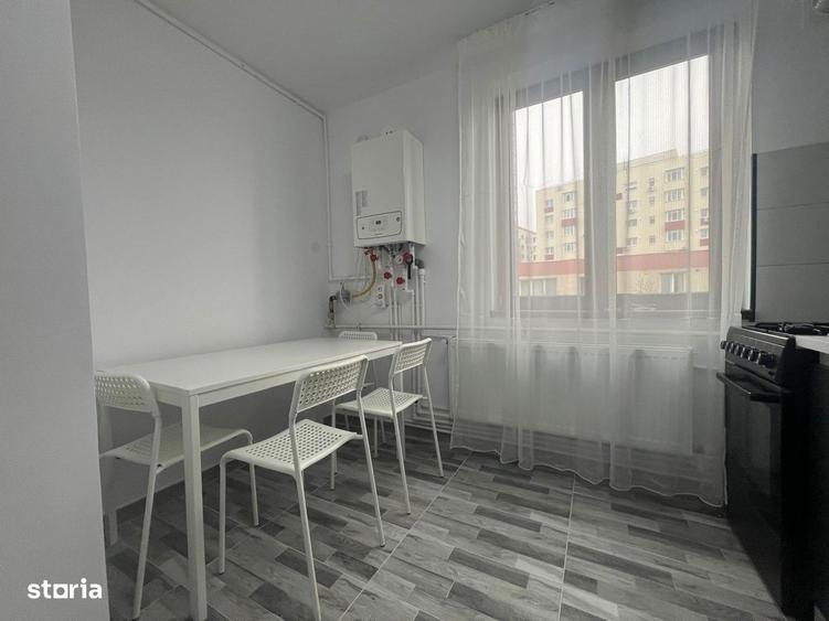 Apartament cu 3 camere în Giurgiului
